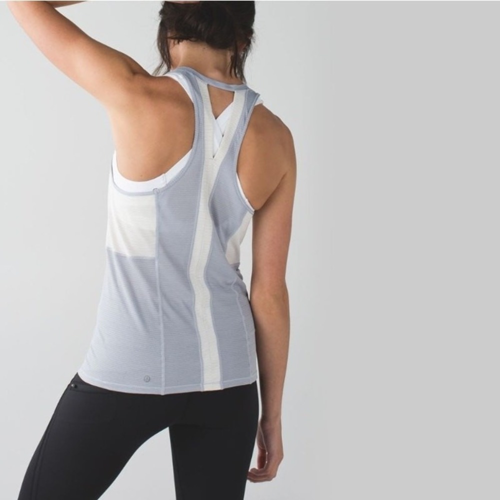 Lululemon Women's 4 Pedal To The Medal Running Singlet Tank Silver Fox White